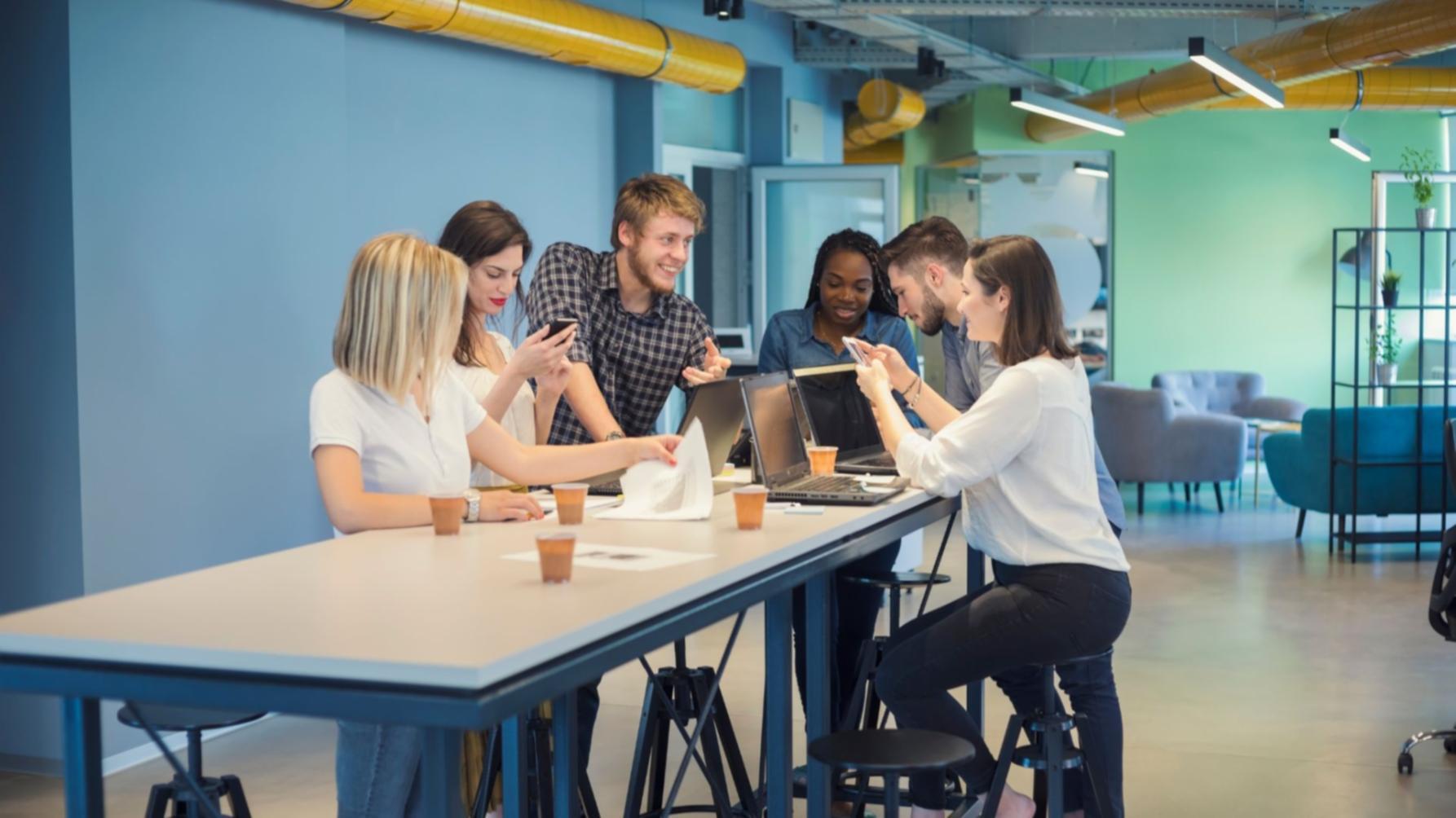 Kreative Arbeitssituation mit strukturiertem Ansatz